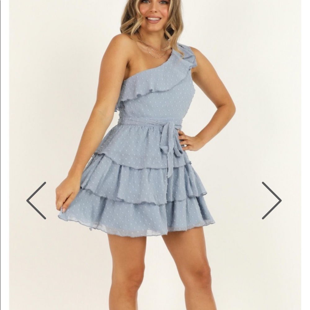 One shoulder dress!